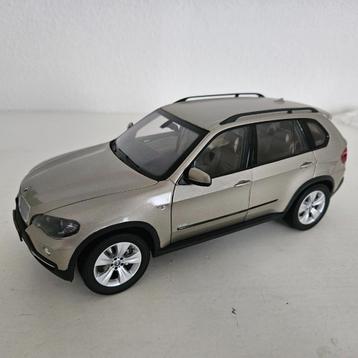 KYOSHO: BMW X5 E70 beschikbaar voor biedingen