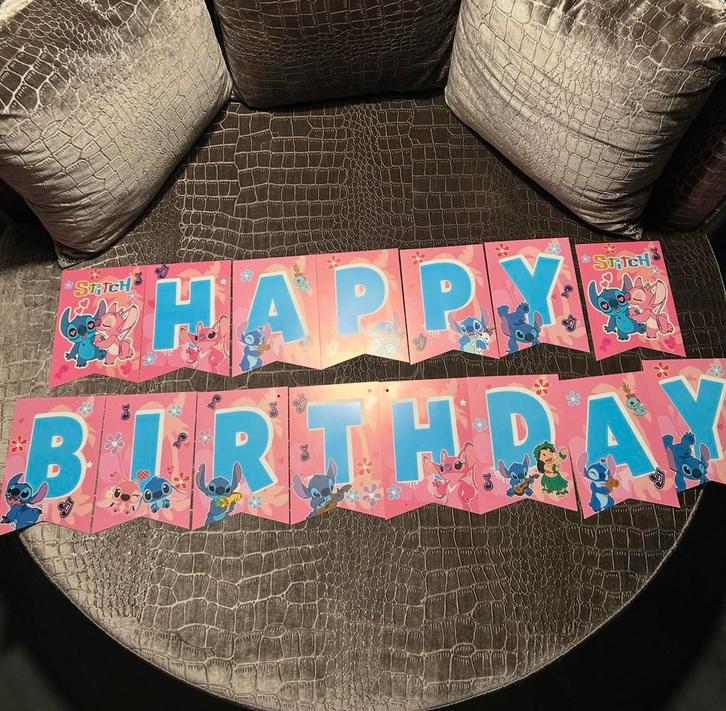 Stitch happy birtday slinger / banner versiering, Hobby en Vrije tijd, Feestartikelen, Nieuw, Versiering, Verjaardag, Ophalen of Verzenden