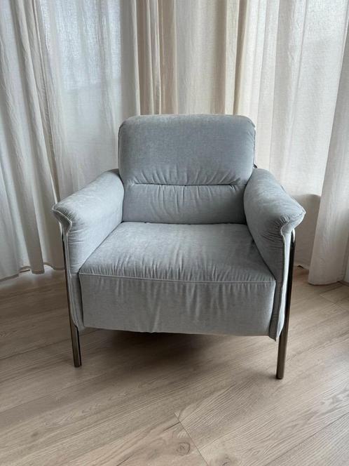 Fauteuil Amabile (Natuzzi Editions) – GRATIS Verzending, Huis en Inrichting, Fauteuils, Zo goed als nieuw, Metaal, Stof, 75 tot 100 cm