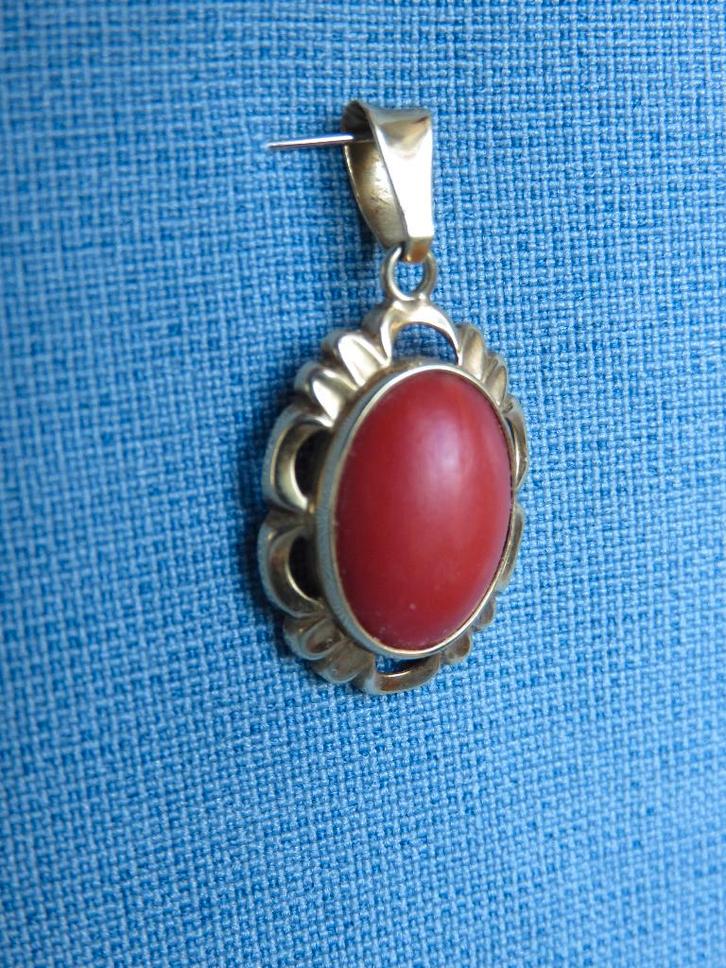 Antiek koraal hangertje in goud – ca. 1900, Sieraden, Tassen en Uiterlijk, Antieke sieraden, Hanger, Goud, Ophalen of Verzenden