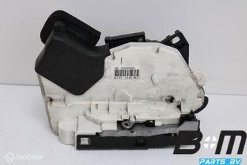 Portierslot rechts voor VW Polo 6R 5K1837016B beschikbaar voor biedingen