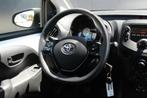 Toyota Aygo 1.0 VVT-i x | Incl. 12 maanden garantie | 5-deur, Voorwielaandrijving, 12 maanden, Stof, Gebruikt