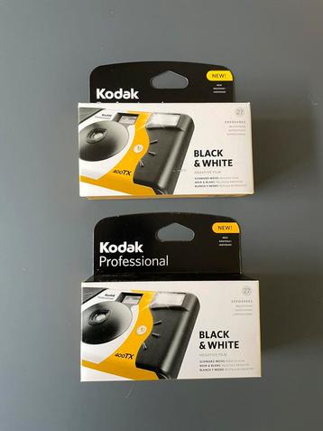 2 stuks Kodak wegwerpcamera, 35mm zwart wit film Tri-x 400 beschikbaar voor biedingen