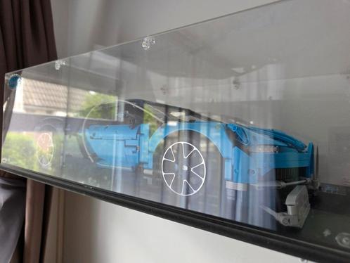 LEGO Technic Supercar inclusief vitrine – Bugatti (42083), Kinderen en Baby's, Speelgoed | Duplo en Lego, Zo goed als nieuw, Ophalen of Verzenden