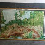 Grote vintage landkaart Europa, Huis en Inrichting, Gebruikt, Ophalen of Verzenden