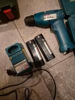 Makita 6015D accu boormachine en lamp, Doe-het-zelf en Verbouw, Ophalen, Gebruikt, Boormachine