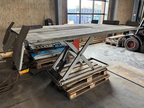 Ravaglioli motor hefbrug heftafel 600kg hydropneumatisch, Auto diversen, Autogereedschap, Gebruikt, Ophalen