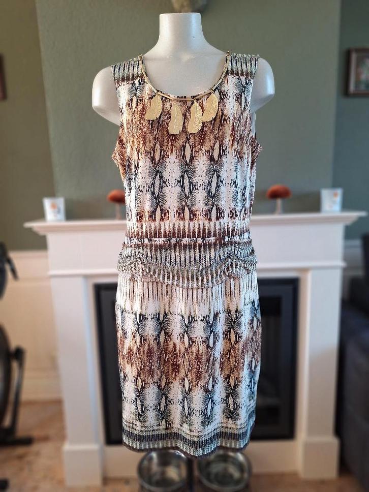 K-Design K design schelpen bedel jurk XL gratis verz, Kleding | Dames, Jurken, Zo goed als nieuw, Maat 42/44 (L), Overige kleuren