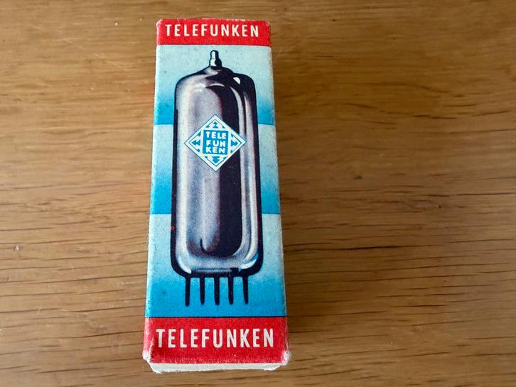 Telefunken ECC83 buis, Audio, Tv en Foto, Buizenversterkers, Buis of Buizen, Ophalen of Verzenden