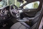 Mercedes-Benz CLA-klasse 180 Panoramadak I Night Pakket I Ur, Auto's, Gebruikt, 4 cilinders, 715 kg, Leder en Stof
