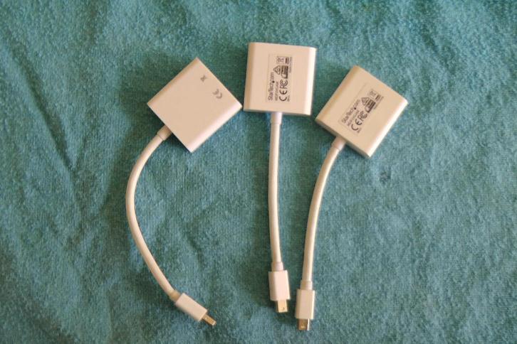 Kabeltjes/snoertjes: Van MDP naar VGA, Computers en Software, Pc- en Netwerkkabels, Nieuw, Ophalen of Verzenden