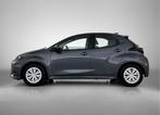 Toyota Yaris 1.5 Hybrid Active Limited (bj 2024, automaat), 12 maanden, Stof, Gebruikt, Zwart