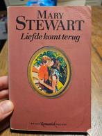 Mary Stewart - Liefde komt terug, Boeken, Ophalen of Verzenden, Zo goed als nieuw