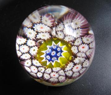 Murano millefiori presse papier van Manzioni met naamsticker beschikbaar voor biedingen