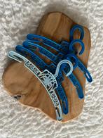 Kleerhangertjes voor baby/pop 4 stuks, Kinderen en Baby's, Babymode-accessoires, Ophalen, Gebruikt