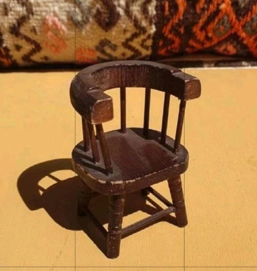 Vintage Dollhouse Miniature Wood Round Back Chair Furniture, Verzamelen, Ophalen of Verzenden, Poppenhuis