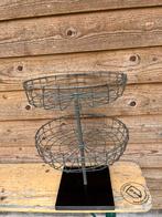 Industriële metalen etagère, Ophalen of Verzenden, Zo goed als nieuw