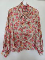 Goud groen gebloemde blouse met strik van Zara, mt L, zgan, Overige kleuren, Zara, Maat 42/44 (L), Ophalen of Verzenden