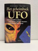 Het geheim boek UFO - geborgen UFO wrakken - geheime dossier, Boeken, Esoterie en Spiritualiteit, Gelezen, Ophalen of Verzenden