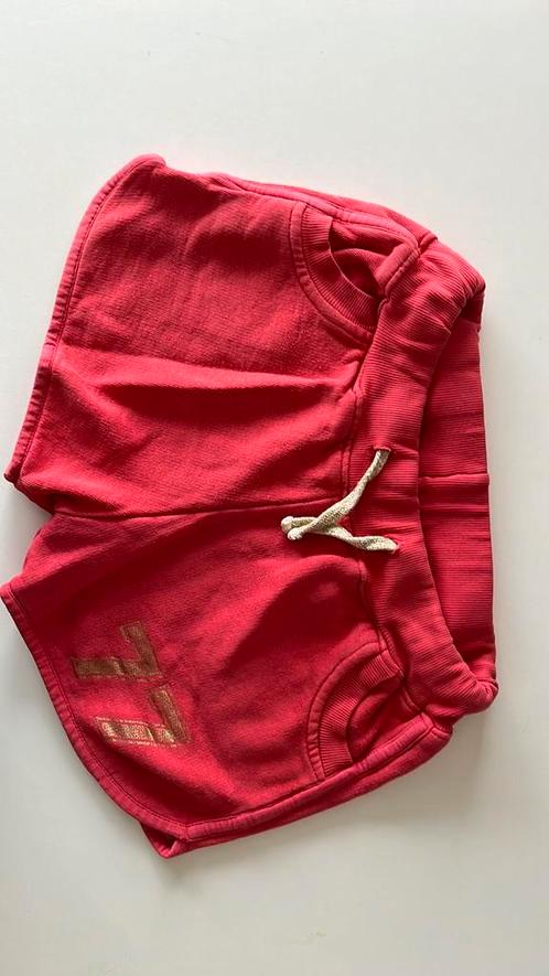 Brand new kort broekje rood roze jogging stof stretch 164 14, Kinderen en Baby's, Kinderkleding | Maat 164, Zo goed als nieuw