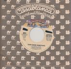 1885 Kiss - Sure know something (1979), Gebruikt, 7 inch, Single, Ophalen of Verzenden