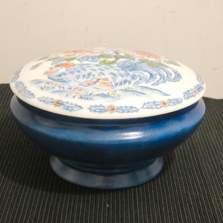 Gerold Tettau - porselein doosje met deksel [468], Antiek en Kunst, Antiek | Porselein, Ophalen