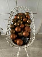 45 gouden kerstballen plastic, Ophalen of Verzenden, Zo goed als nieuw