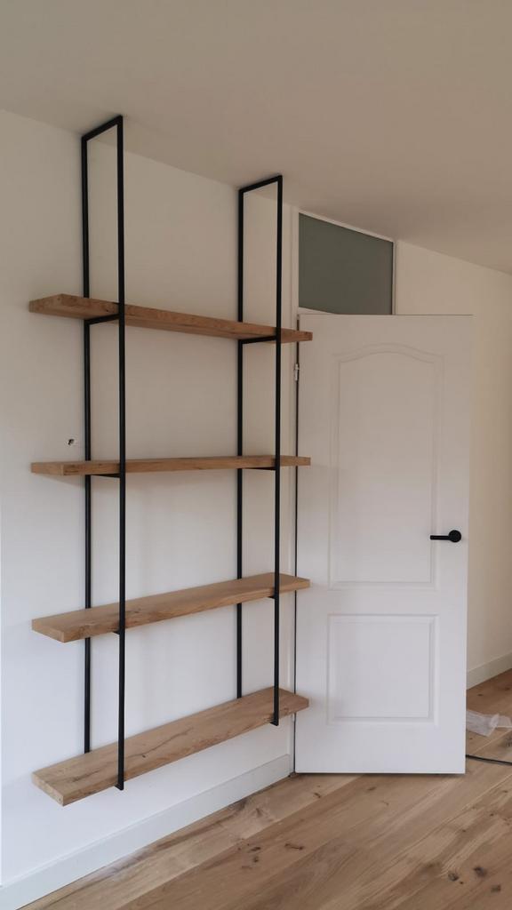 Wandrek, zwevend, stalen frame, stevige eikenhouten planken, Ophalen, Nieuw
