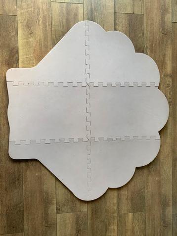Schuim puzzelmat - compacte babymat beschikbaar voor biedingen