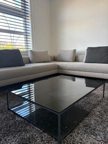 Glazen salontafel  beschikbaar voor biedingen