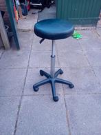 Tabouret, Ophalen, Massagetafel