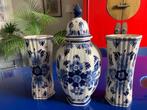 siervazen, Blauw, Aardewerk of Porselein, Ophalen of Verzenden, Zo goed als nieuw