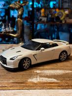 Nissan GT-R (R35) AUTOart Modelauto, Hobby en Vrije tijd, Modelauto's | 1:18, Ophalen, Auto, Autoart, Zo goed als nieuw