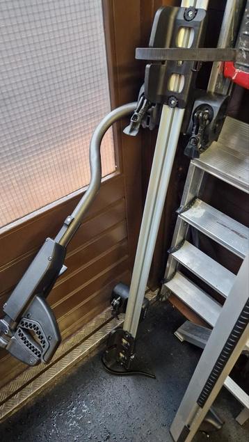 Fietsdrager voor Thule wingbar. beschikbaar voor biedingen