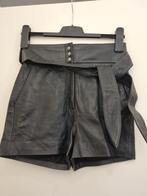 Leren korte broek ikks, Kleding | Dames, Broeken en Pantalons, Ikks, Ophalen, Nieuw, Maat 34 (XS) of kleiner