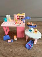 Barbie Mattel baby care center 1994, Verzamelen, Poppen, Ophalen of Verzenden, Gebruikt, Accessoires