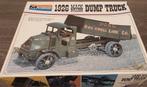 1926 Mack Bulldog Dump Truck 1:24, Hobby en Vrije tijd, Modelbouw | Auto's en Voertuigen, Overige merken, Groter dan 1:32, Nieuw