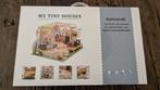 Miniatuur huis My Tiny Houses Kattencafe, Hobby en Vrije tijd, Verzenden, Zo goed als nieuw