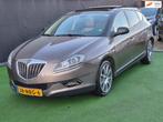 Lancia Delta 1.8-16V Di Platino AUTOMAAT DAK !, Auto's, Lancia, Euro 5, 4 cilinders, Parkeersensor, Beige