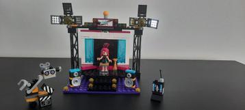Lego Friends Popstar 41117 TV-studio beschikbaar voor biedingen
