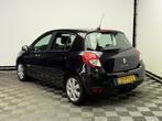 Renault Clio 1.6 20th Anniversary 5-drs Navi Automaat NL Aut, Auto's, Renault, Euro 5, Gebruikt, 4 cilinders, Zwart