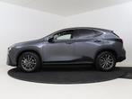 Lexus NX 450h+ AWD Launch Edition | Memory Seat | Sunroof |, Auto's, Lexus, Te koop, Zilver of Grijs, Airconditioning, 750 kg