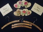 PYROGRAFIE creamar houten kledinghanger met baby naam, Nieuw, Ophalen of Verzenden, Kraamcadeau