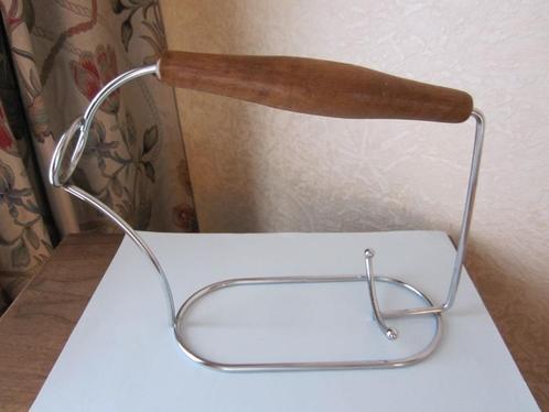 Handige bottle holder - flessenhouder - metaal -, Huis en Inrichting, Woonaccessoires | Wijnrekken, Zo goed als nieuw, Verzenden
