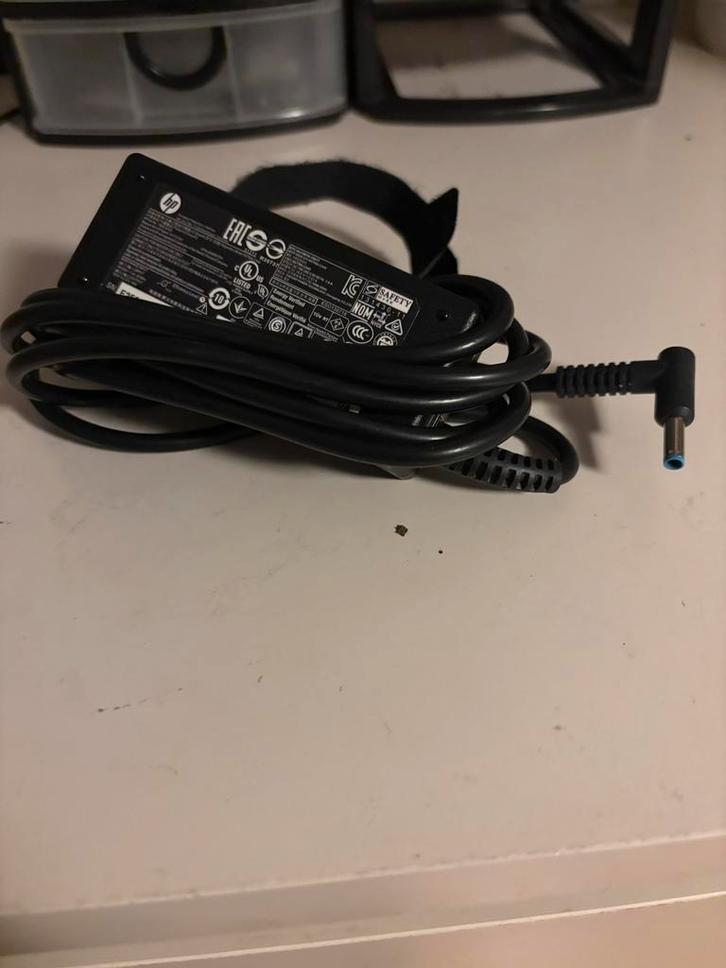 HP Laptop Adapter / Oplader, Computers en Software, Laptop-opladers, Gebruikt, Ophalen