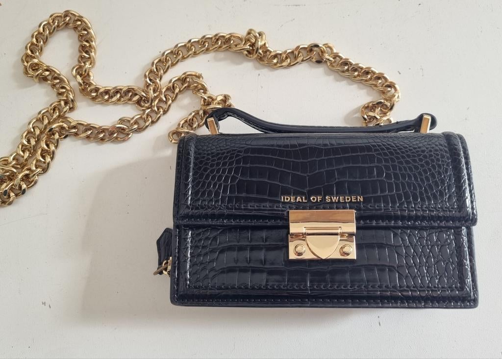 Ideal of Sweden kleine schoudertas,  nieuwstaat, Sieraden, Tassen en Uiterlijk, Tassen | Damestassen, Ophalen of Verzenden, Zo goed als nieuw