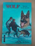 Wolf, Sporen in de sneeuw. Jan Postma, Ophalen of Verzenden, Zo goed als nieuw