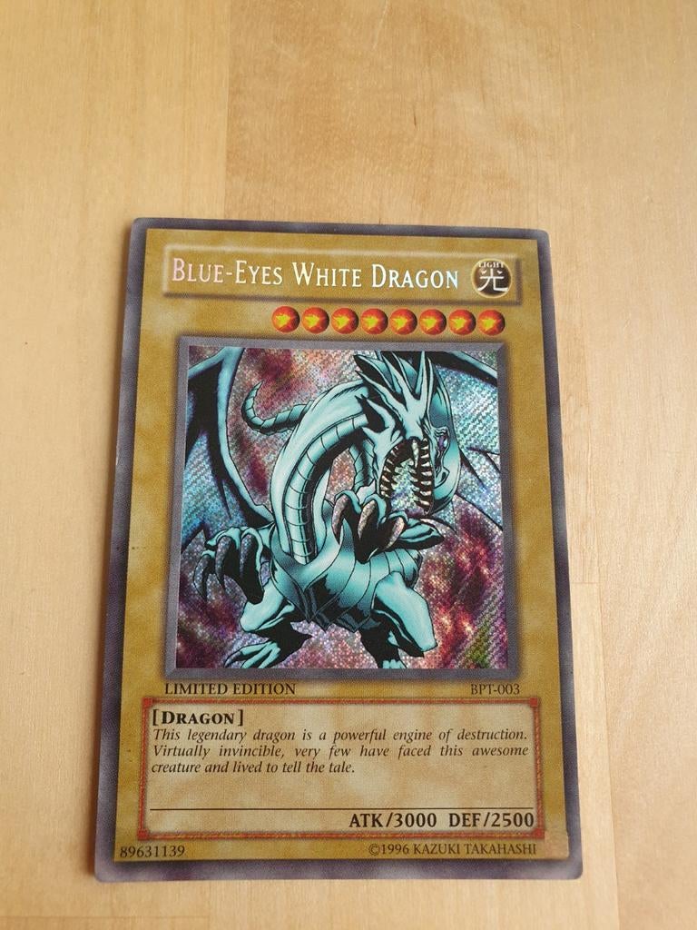 Blue-Eyes White Dragon BPT-003 Yu-Gi-Oh card, Hobby en Vrije tijd, Verzamelkaartspellen | Yu-gi-Oh!, Ophalen of Verzenden