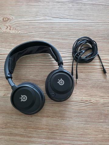 SteelSeries Arctis Nova 1 Headset beschikbaar voor biedingen
