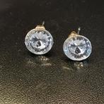 Vintage Wit Knopjes LBVYR Oorbellen, Sieraden, Tassen en Uiterlijk, Overige materialen, Verzenden, Wit, Zo goed als nieuw